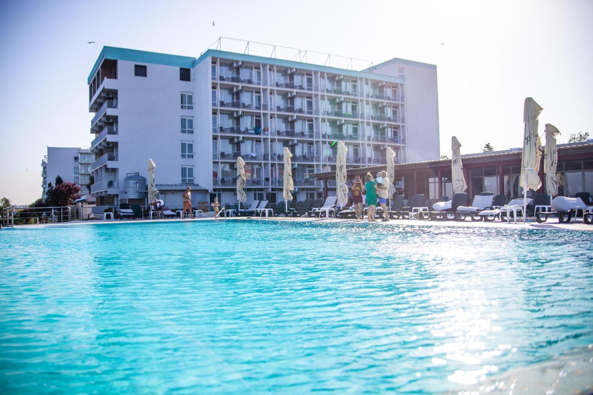 Hotel Carmen Azzuro 4*