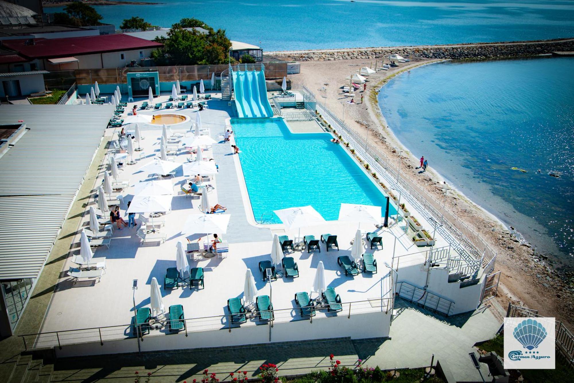 Carmen Azzuro Hotel 4*